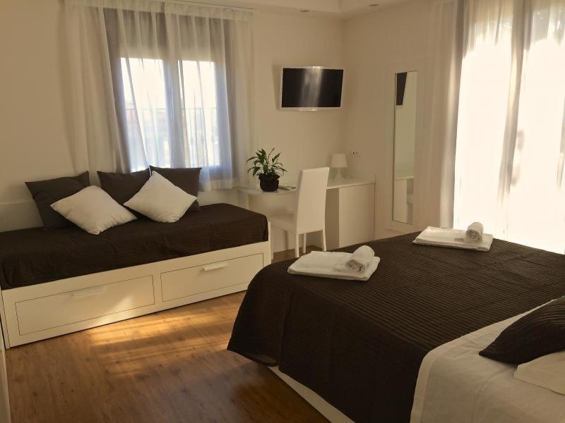 Boutique Hotel E Spa Citta Bianca เปสการา ภายนอก รูปภาพ