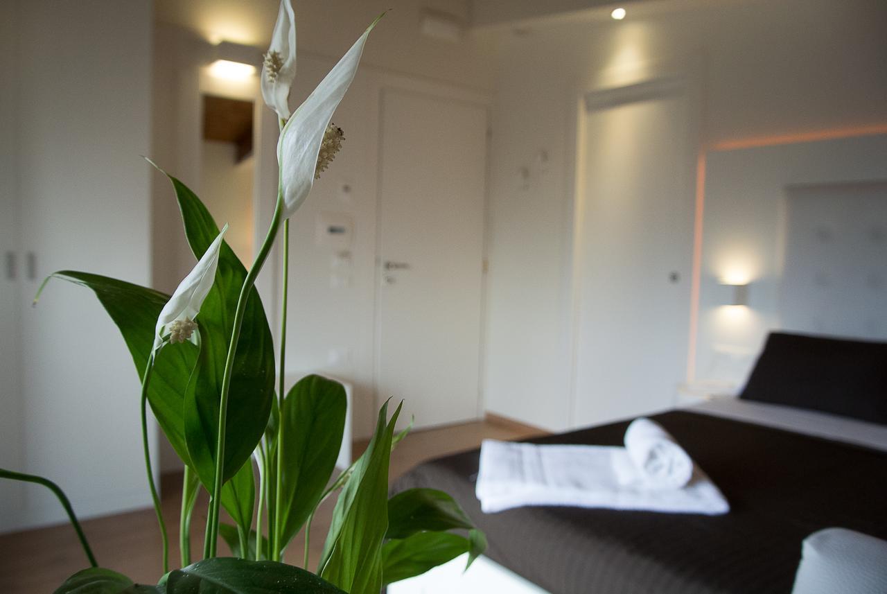 Boutique Hotel E Spa Citta Bianca เปสการา ภายนอก รูปภาพ
