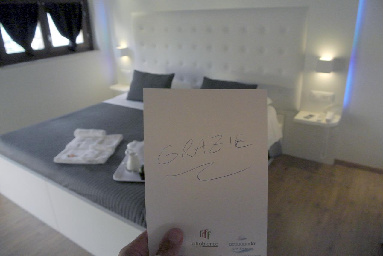 Boutique Hotel E Spa Citta Bianca เปสการา ภายนอก รูปภาพ